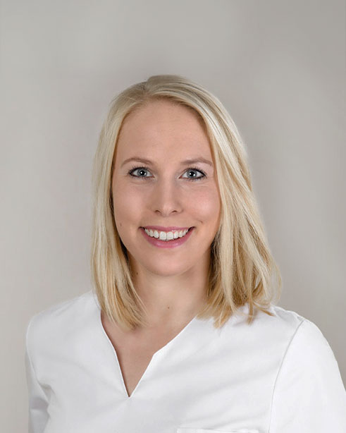 Zahnärztin Dr. Jana Schneider - Zahnarzt ZvL Stuttgart